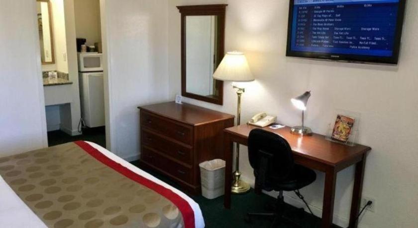 Pacific Motor Inn Сан Хосе Екстериор снимка